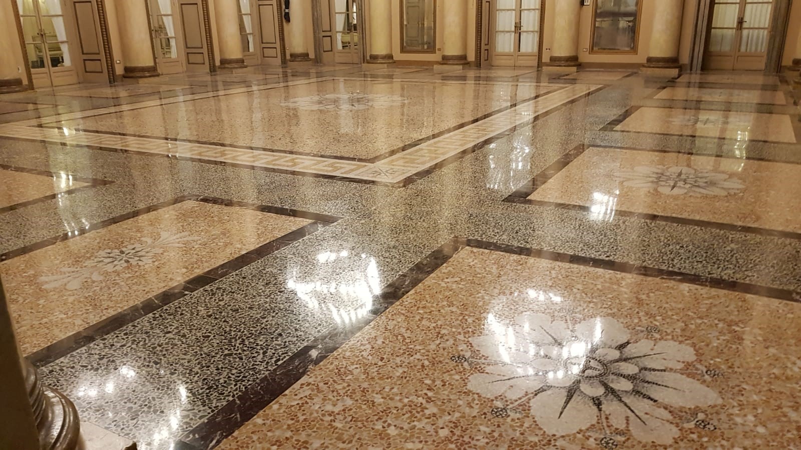 pavimenti in marmo - levigatura e lucidatura milano bergamo brescia